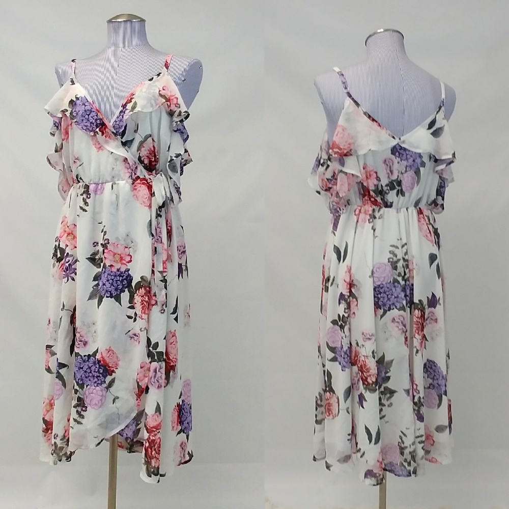 Torrid White Floral Cold Shoulder Ruffeled Dress Size 4 (4x)
